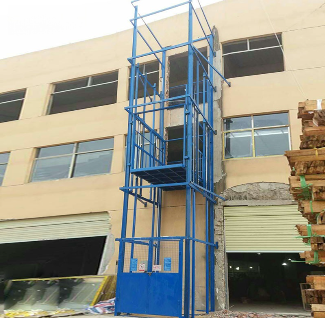 营口建材厂室外物料提升